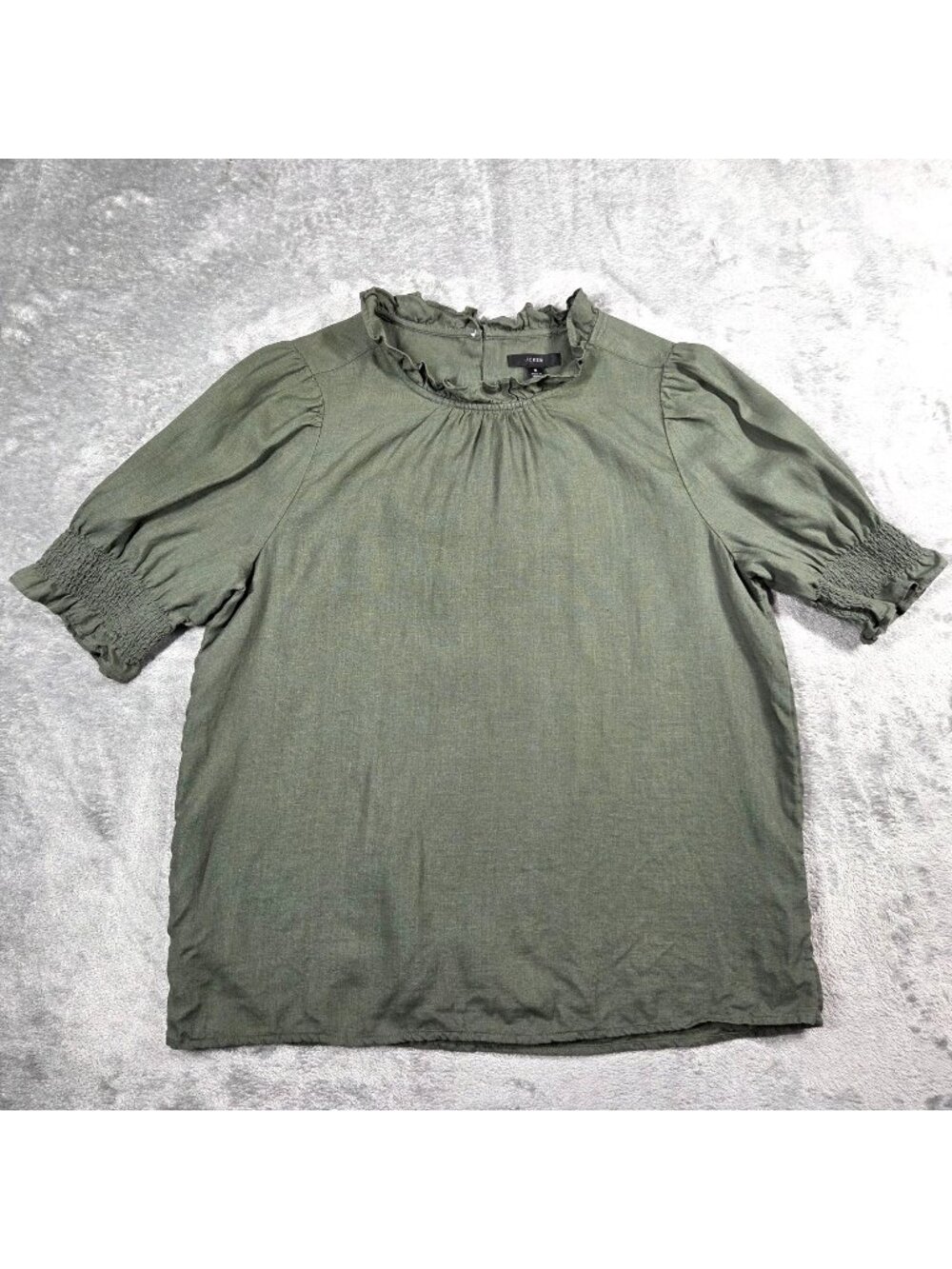 J Crew Top Small Green Linen Smocked Puff Sleeve Preppy Ruffle Trim Beach Blouse